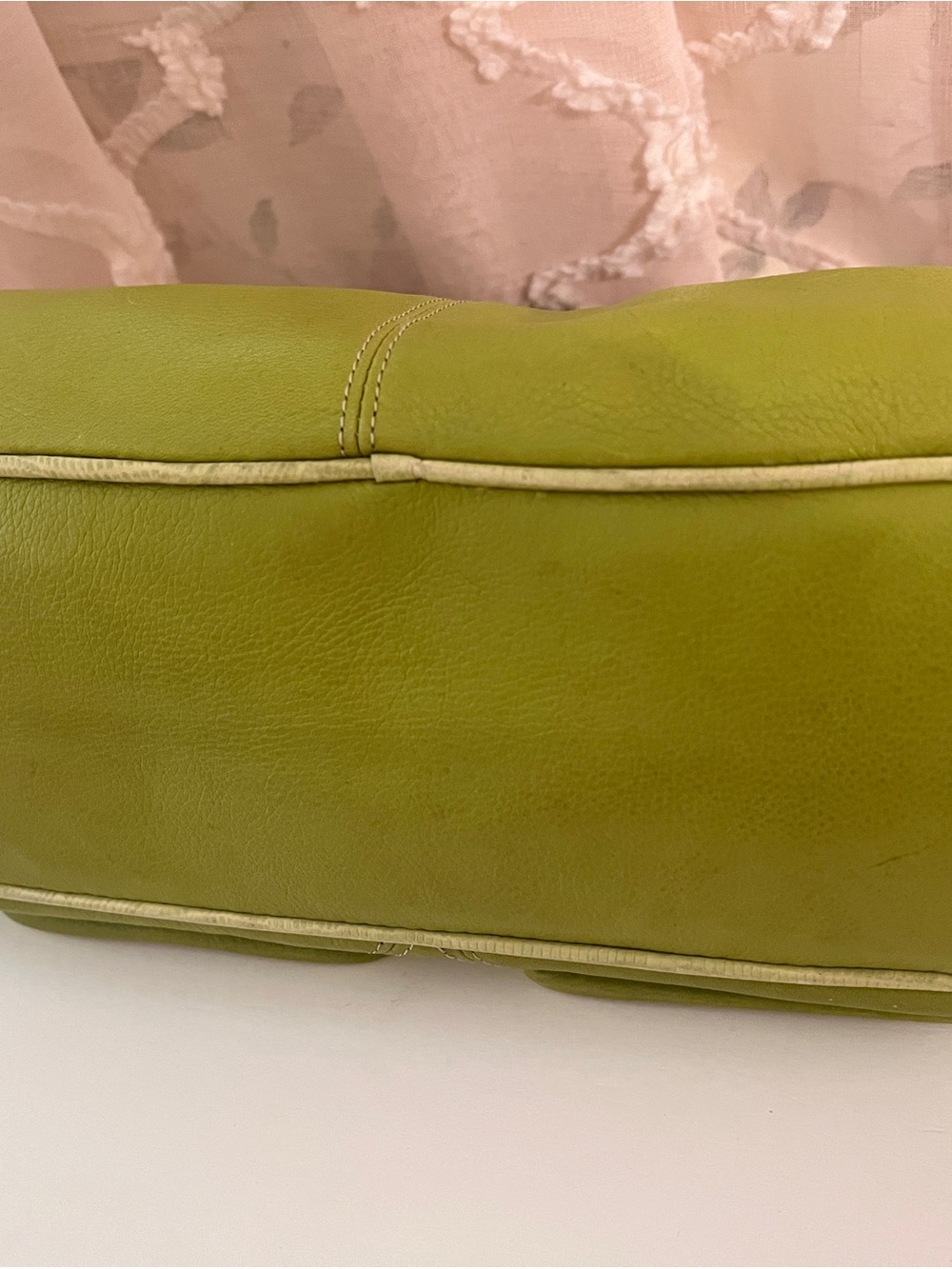 Fossil Genuine Leather Lime Green Shoulder Handbag w/ Matching Card Holder Y2K - Picture 8 of 10